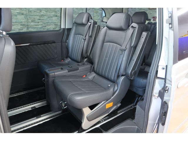 Mercedes Benz V-CLASS 2013-09 28649-27