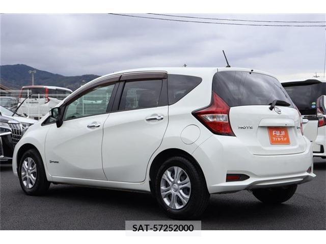 Nissan NOTE 2017-03 279884-1