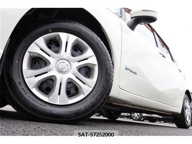 Nissan NOTE 2017-03 279884-21