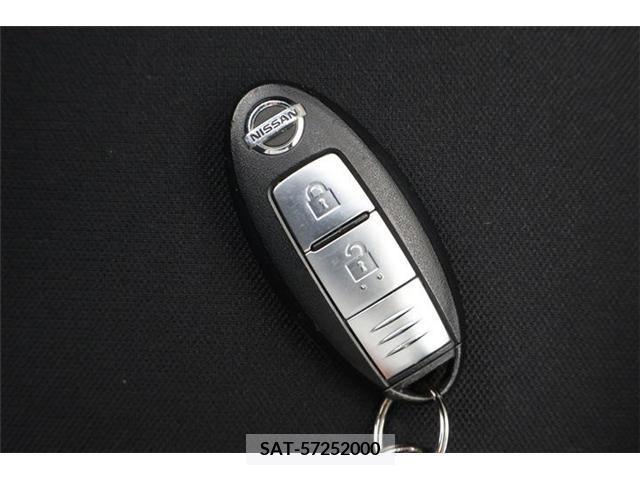 Nissan NOTE 2017-03 279884-14