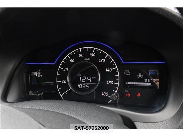 Nissan NOTE 2017-03 279884-7
