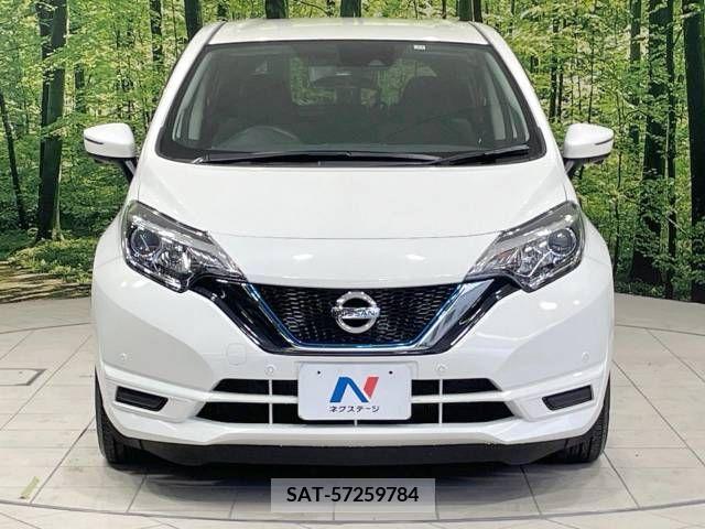 Nissan NOTE 2017-11 365367-14