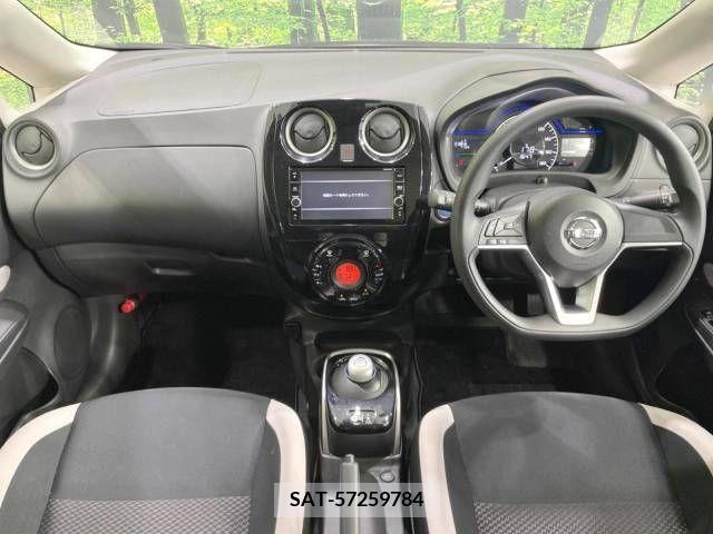 Nissan NOTE 2017-11 365367-1
