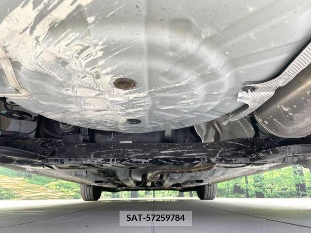 Nissan NOTE 2017-11 365367-19