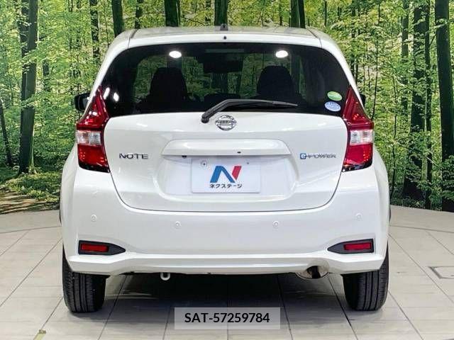 Nissan NOTE 2017-11 365367-15