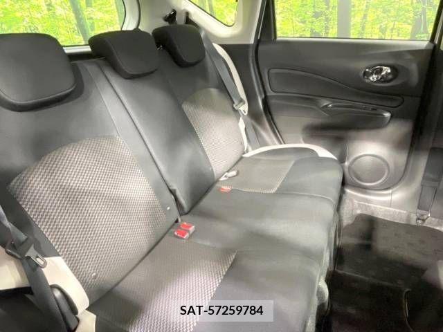 Nissan NOTE 2017-11 365367-9