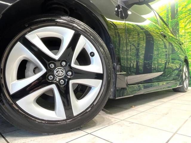 Toyota PRIUS 2020-09 186512-15