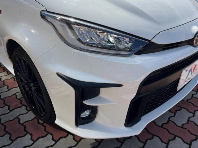 Toyota YARIS 2020-11 9101-12