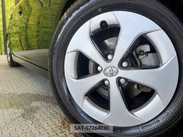 Toyota PRIUS 2015-05 322075-13