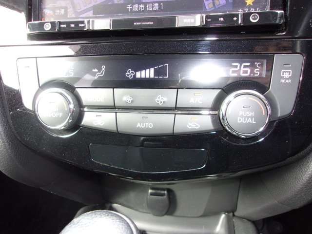 Nissan X-TRAIL 2019-01 19242-7