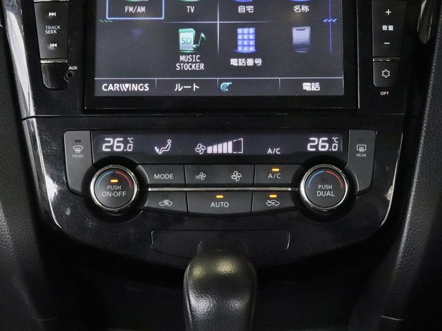 Nissan X-TRAIL 2015-03 182873-10