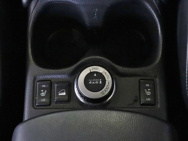 Nissan X-TRAIL 2015-03 182873-12