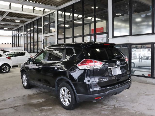 Nissan X-TRAIL 2015-03 182873-4