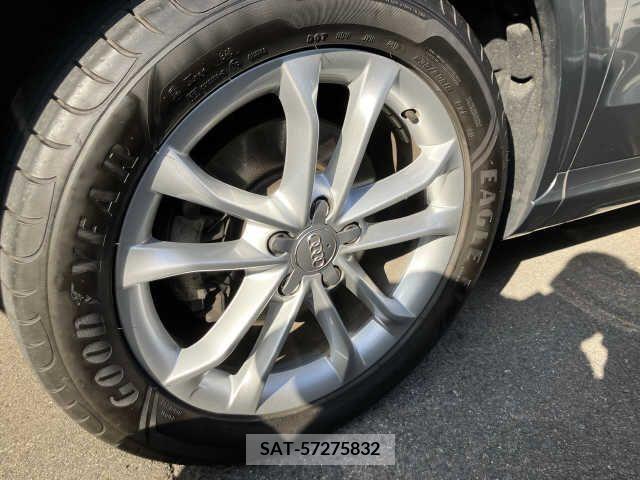 Audi Q3 2013-06 261289-3