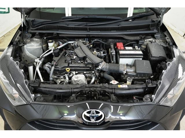 Toyota YARIS 2020-10 195510-26