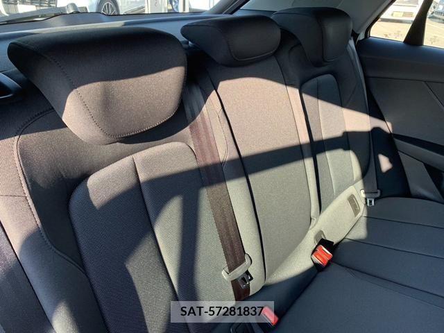 Audi Q2 2024-02 318019-16