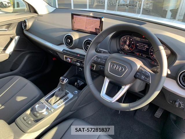 Audi Q2 2024-02 318019-7