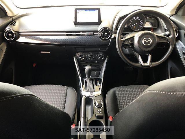 Mazda DEMIO 2019-08 267506-1