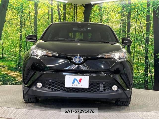 Toyota C-HR 2018-02 264011-14