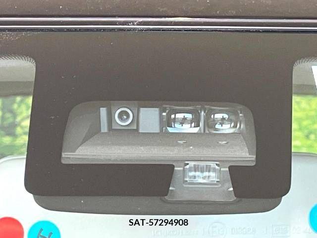 Suzuki SWIFT 2021-04 320954-3