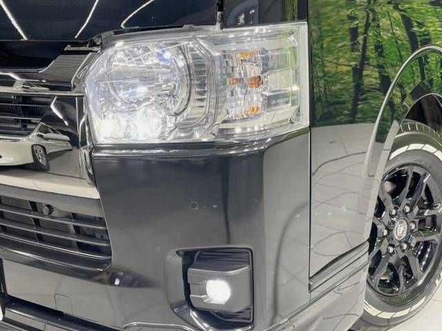 Toyota HIACE VAN 2022-08 12410-12