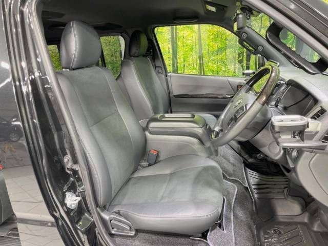 Toyota HIACE VAN 2022-08 12410-8