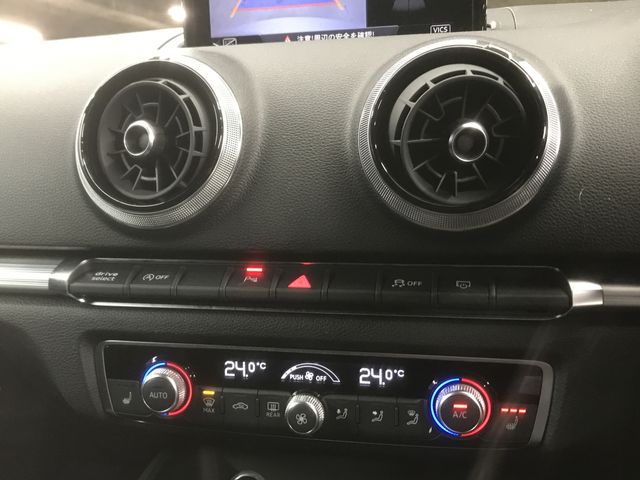 Audi A3 SEDAN 2019-05 180409-20