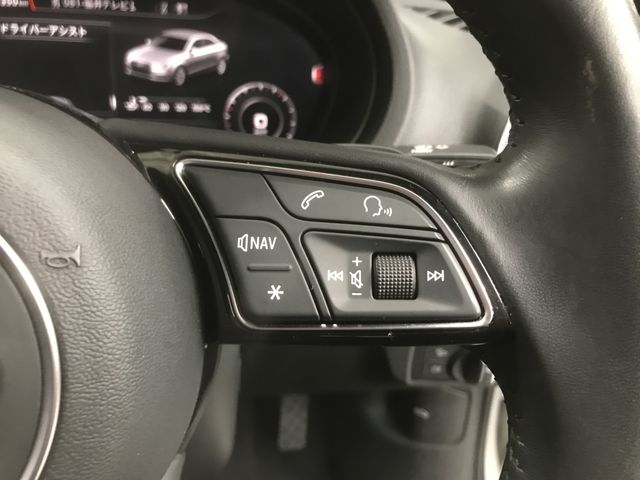 Audi A3 SEDAN 2019-05 180409-24