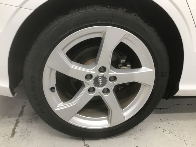 Audi A3 SEDAN 2019-05 180409-27