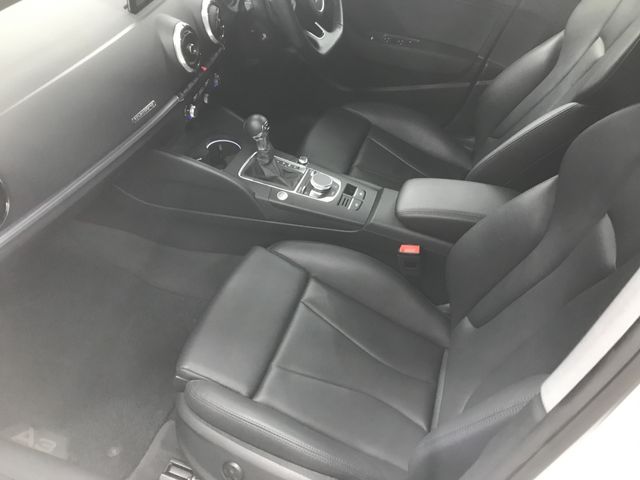 Audi A3 SEDAN 2019-05 180409-9