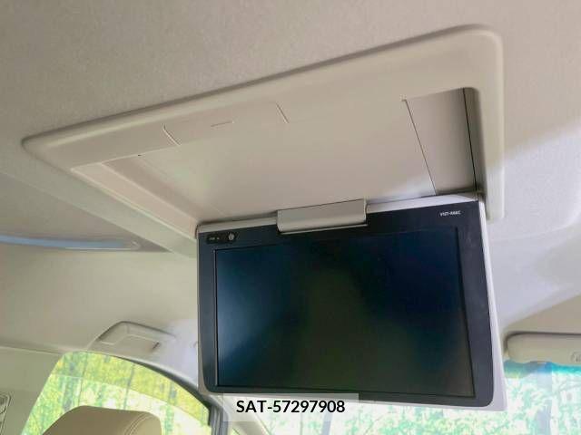 Toyota VELLFIRE 2017-08 299399-2