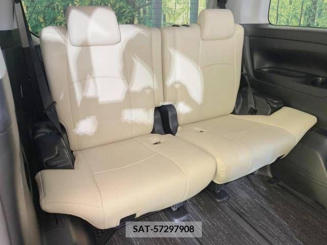 Toyota VELLFIRE 2017-08 299399-11