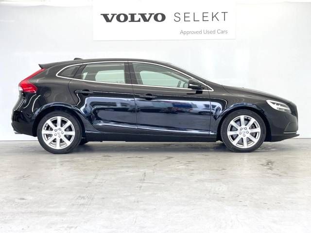Volvo V40 2016-12 185996-17