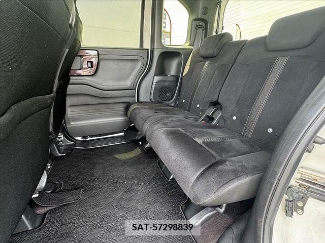 Honda N BOX CUSTOM 2017-12 279207-18