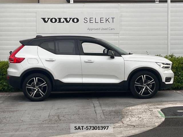 Volvo XC40 2022-03 386831-17