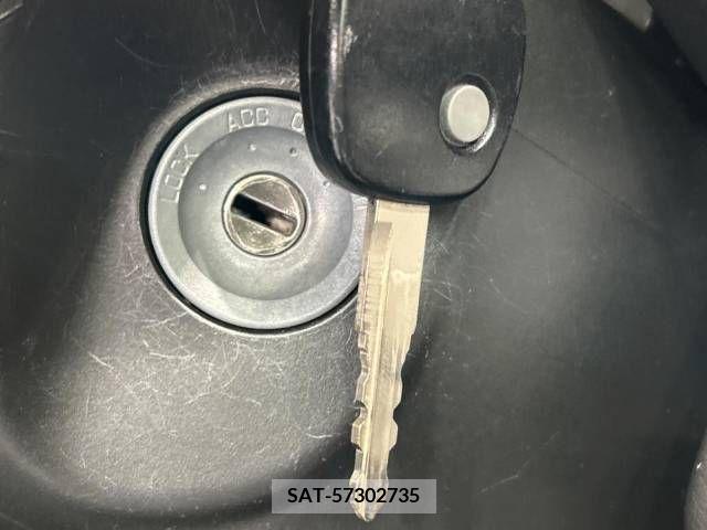 Suzuki ALTO 2016-02 305031-4