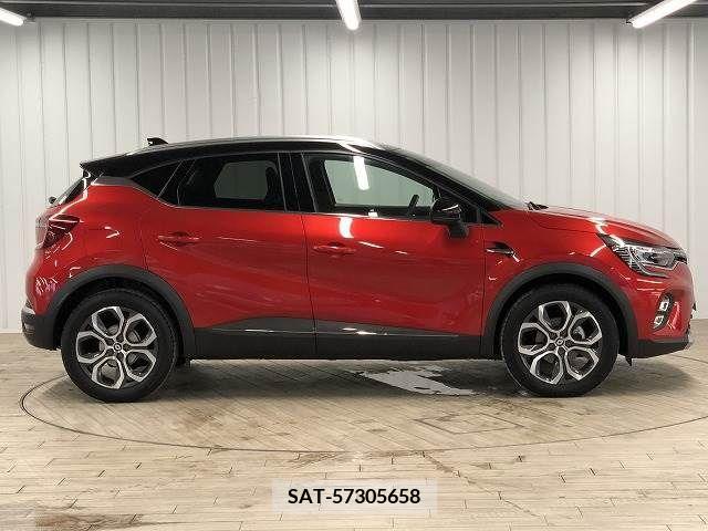 Renault CAPTUR 2022-11 337061-12
