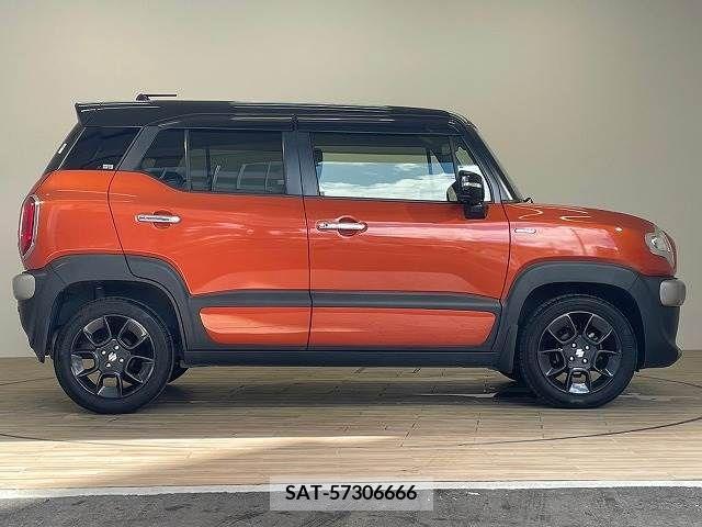 Suzuki X BEE 2019-03 333928-14