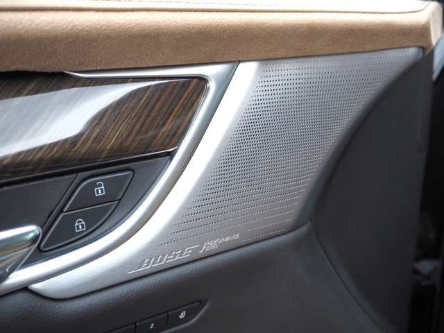 Cadillac XT6 2020-07 11145-2