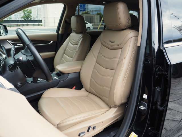 Cadillac XT6 2020-07 11145-4
