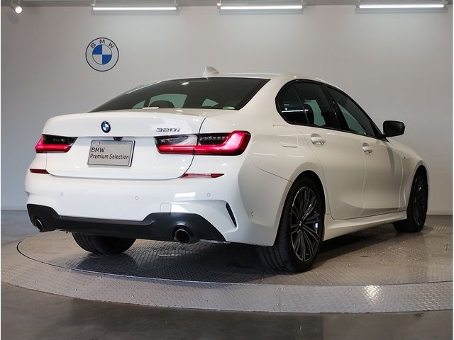 Bmw 3 SERIES 2021-06 27510-2