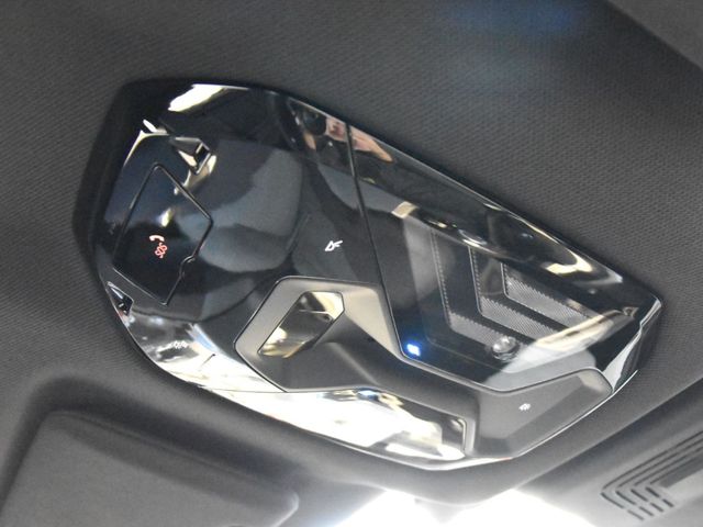 Bmw IX 2021-11 18265-10