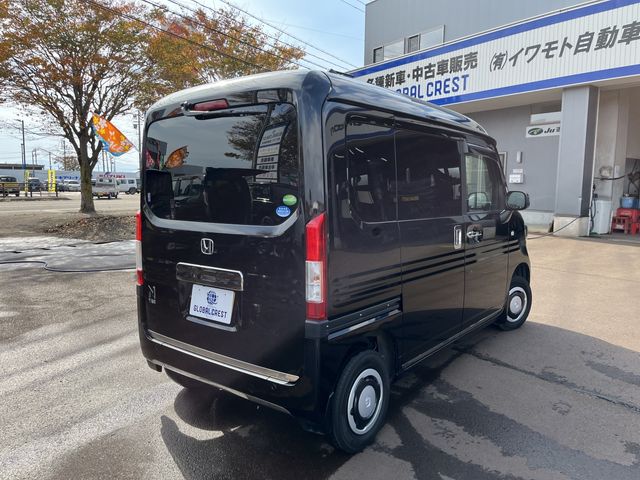 Honda N-VAN 2019-08 18503-4