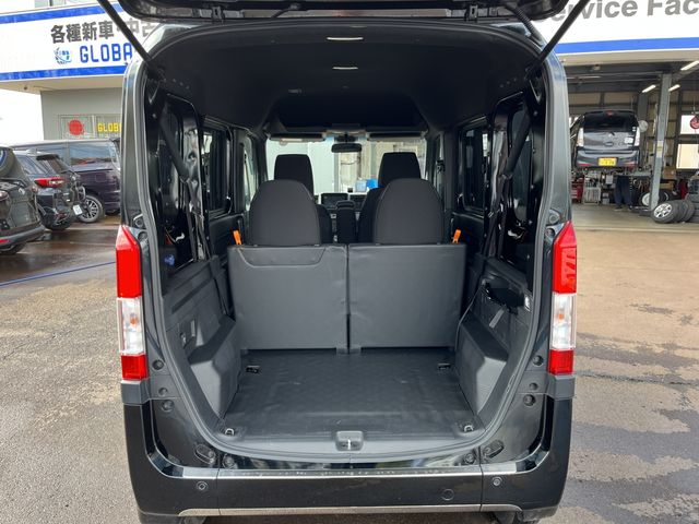 Honda N-VAN 2019-08 18503-8