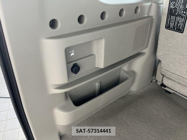 Suzuki EVERY WAGON 2022-09 301728-4