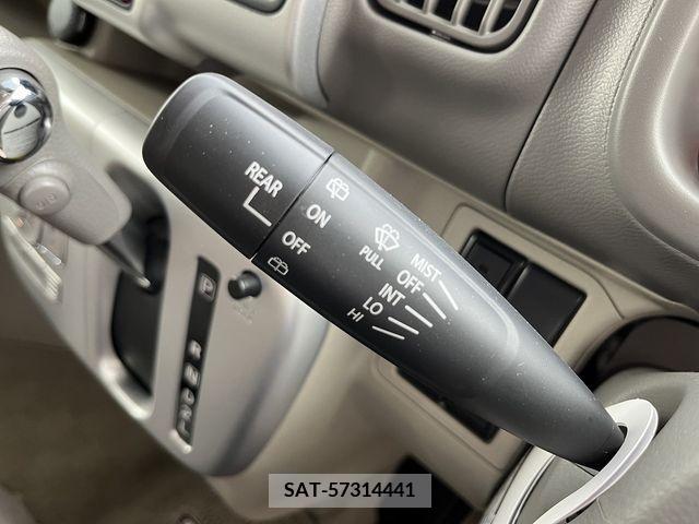 Suzuki EVERY WAGON 2022-09 301728-13