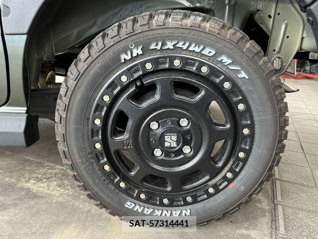 Suzuki EVERY WAGON 2022-09 301728-3