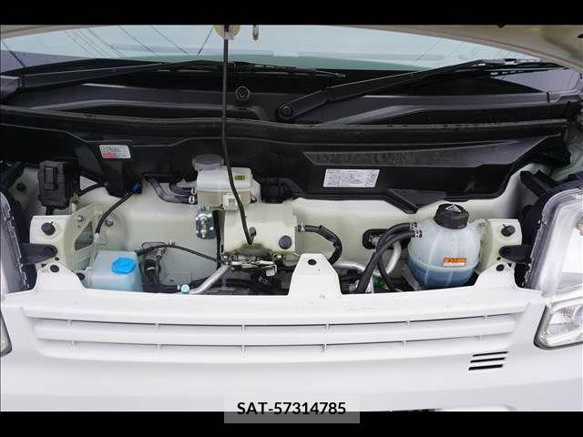 Suzuki EVERY 2019-03 268882-16
