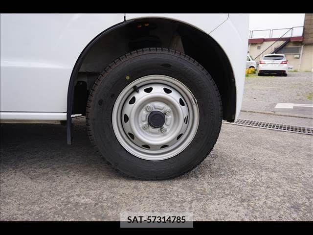 Suzuki EVERY 2019-03 268882-15