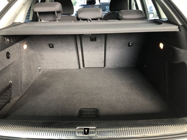 Audi Q3 2014-03 712-9